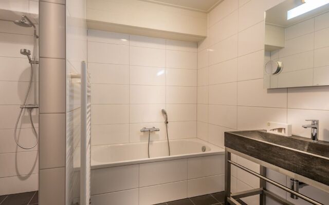 Modern Apartment With two Bathrooms, on Isle Schiermonnikoog