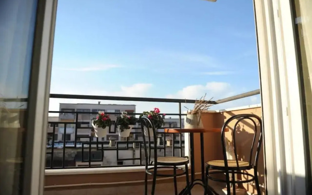 The Dekori Flat in Shkod r