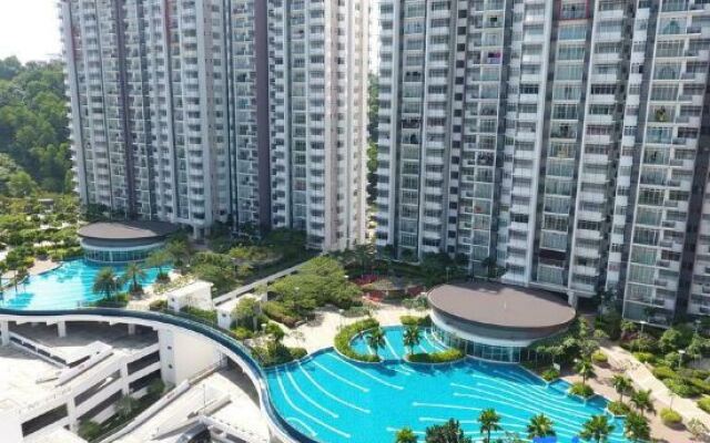 Putrajaya Dwiputra 6 Plus 1 PAX Fully Air-Con