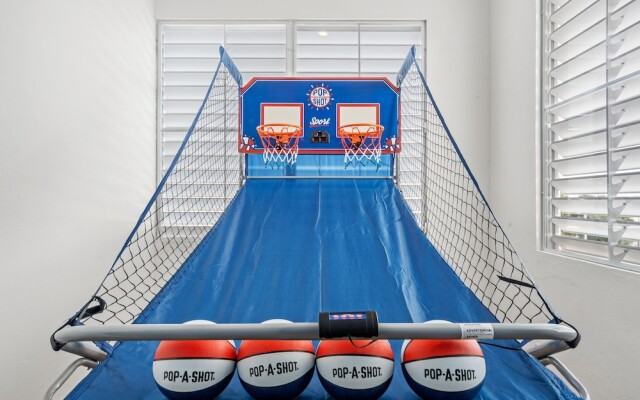 Otium Rentals San Juan City Apartment w Basketball Arcade