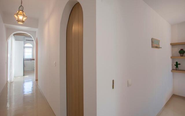 Nautilus Sea View Suite 6