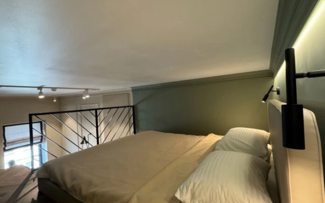 RUBINSTEINA apartment НЕВСКИЙ 45