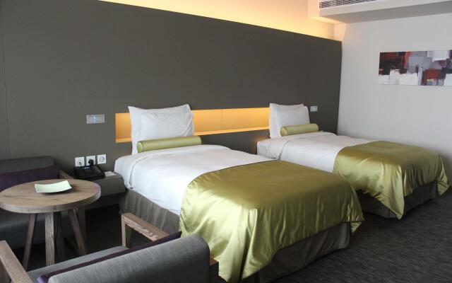 Hotel 72 Sharjah Waterfront