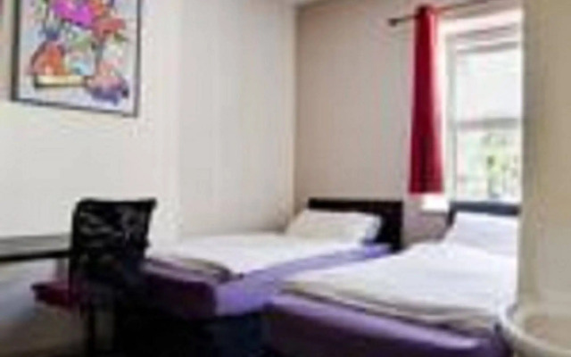 Russell Scott Hostel