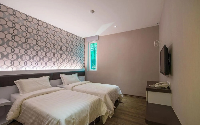 Riverfront Sentral Boutique Hotel