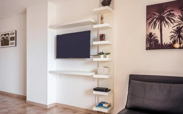 Phoebe's Flat Los Cristianos by LoveTenerife