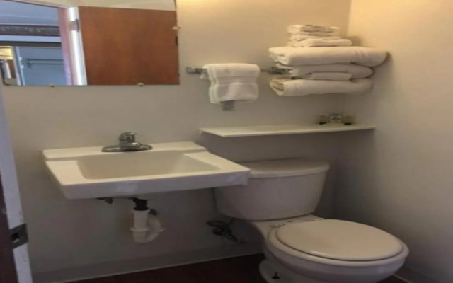 Colonial Inn Extended Stay By OYO New Ulm