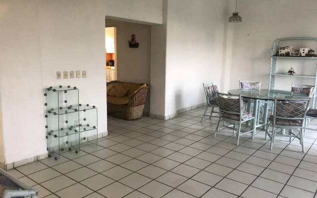 Casa Mexicana La Reyna