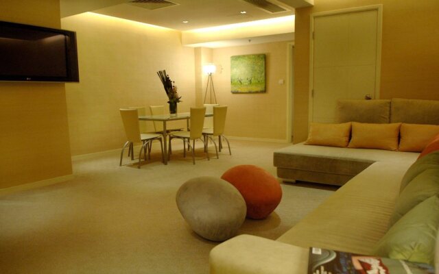 Cosmo Hotel Hong Kong