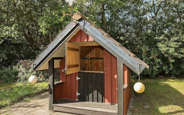 6 Person Holiday Home in NÃ¸rre Nebel