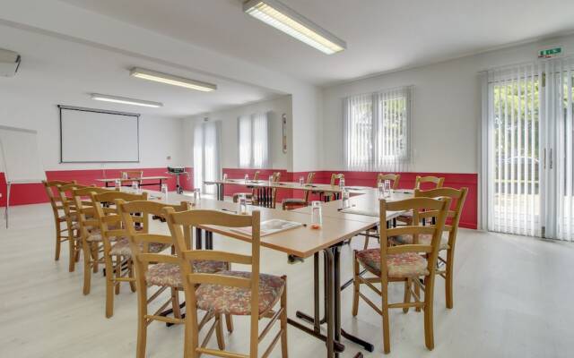 Hôtel Authentic by Balladins Dijon/Marsannay-la-Côte