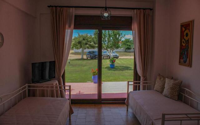 Lucid Dream Apt. Bozinis 2