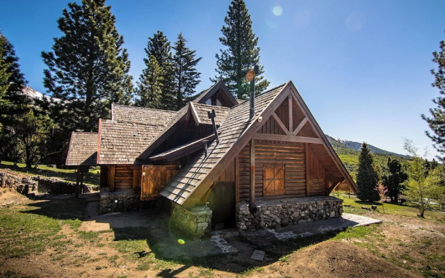 BT Homes - Cerro Catedral