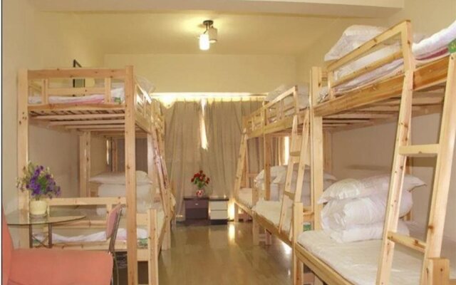 Quanyou Hostel