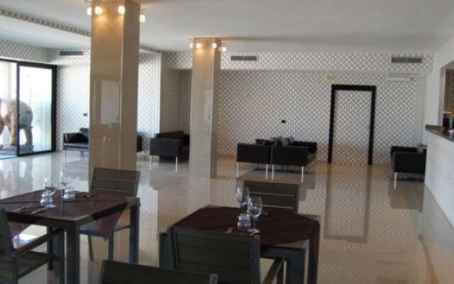 Majestic Luxury Hotel Spa & Beach