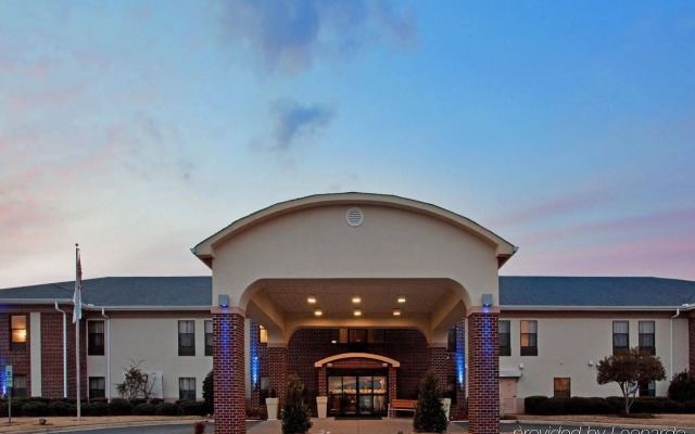 Holiday Inn Express Plymouth by IHG