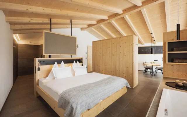 Amolaris Garden Loges & Guesthouse