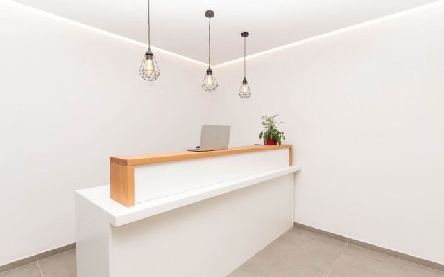 Lofos Apartments