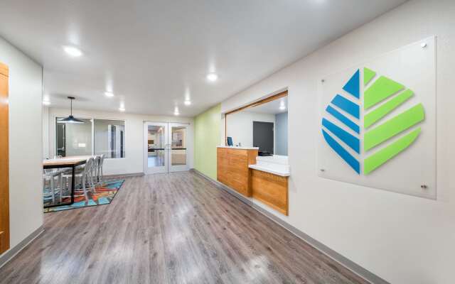 WoodSpring Suites Dallas Plano Central Legacy Drive