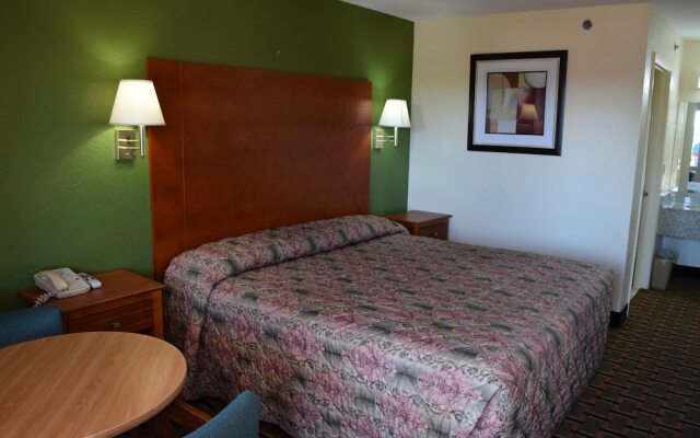 Royal Inn Douglasville