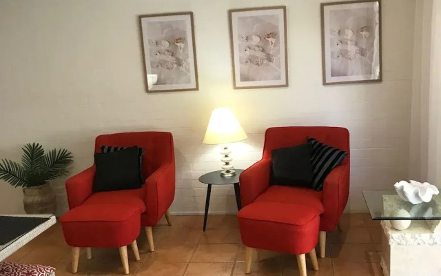 Corlette Retreat