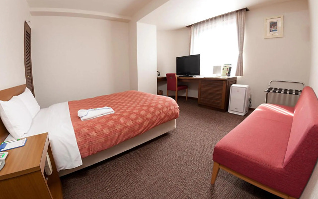Kumegawa Wing Hotel