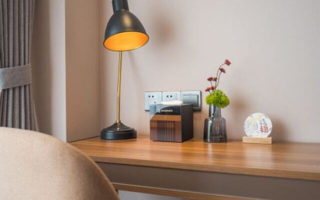 Homeinn Plus Hotel (Shijiazhuang North Second Ring Zhonghua Avenue)