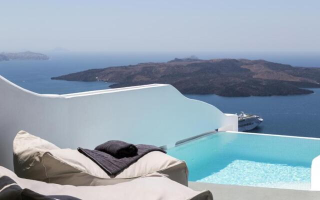Adamant Suites