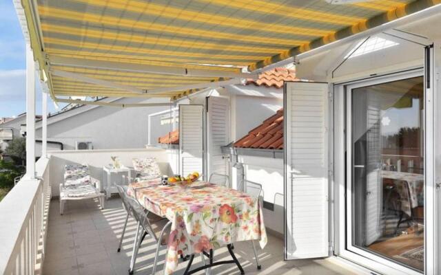 Apartments Sanda 2