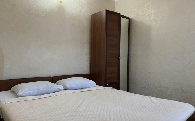 Carmen Guest House