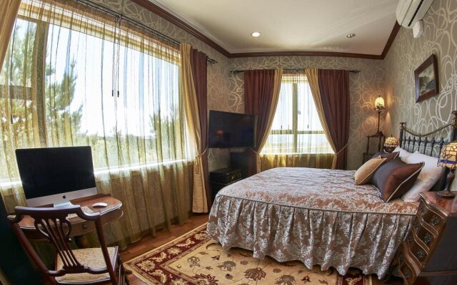 Zenith Boutique Lodge & Spa