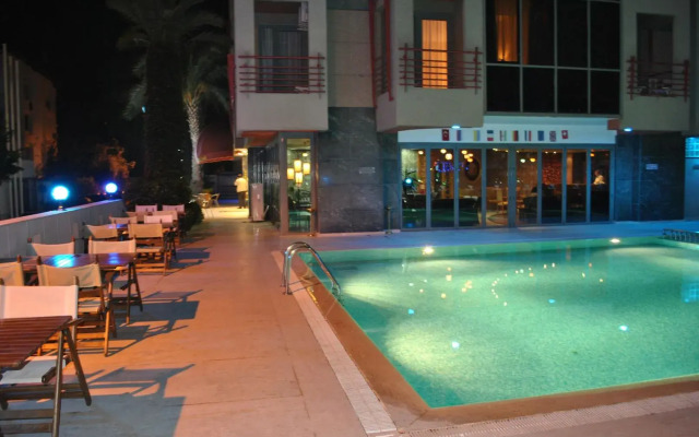 Lara Park Hotel