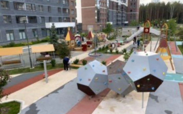 Апартаменты на улице Краснолесья 54