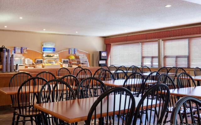 Holiday Inn Express Saint John Harbour Side by IHG