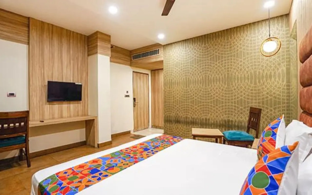 FabHotel Prime Tushar Elegant