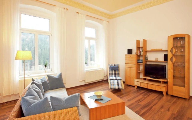 Elegant Villa in Borstendorf