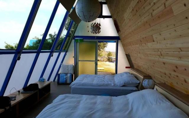 Shen Shan Lin Nai B&B