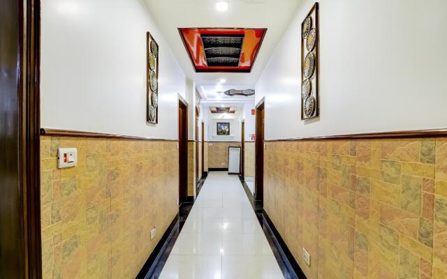 CAPITAL O74390 Hotel Grand Park Inn
