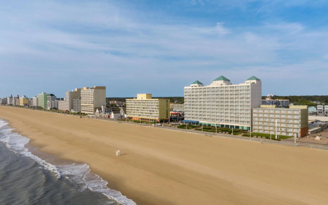 Courtyard Virginia Beach Oceanfront/South