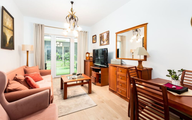 2homerent Garden Terrace Good Location