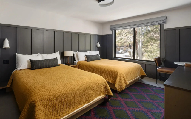 The Coachman Hotel