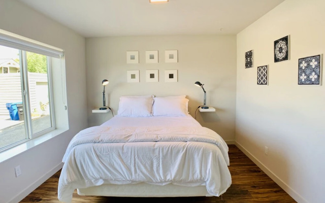 Corner Unit with Panoramic Views