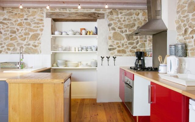 La Bellecour - Near Golf International de la Preze