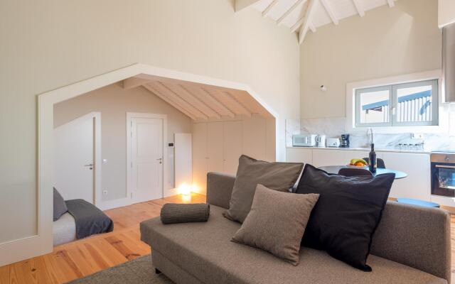 Oporto Rooftop Studio by Vacationy