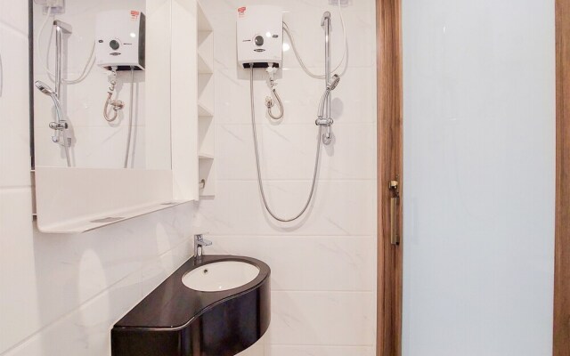 New And Comfy Studio Sky House Alam Sutera Apartment