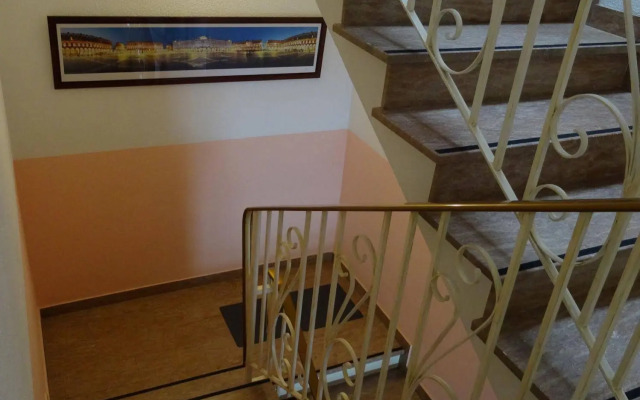 Hotel Akena Le Prado