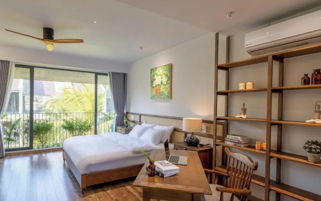 Hometown Pinky 3 BRS Pool Villa Hoi An – Guest Rooms – Da Nang