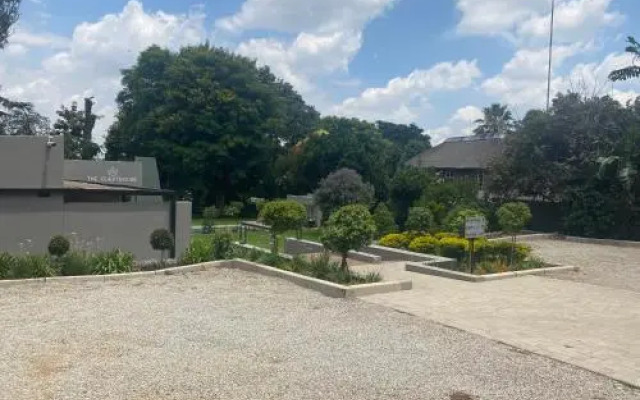 The Guesthouse 6 on Vrede