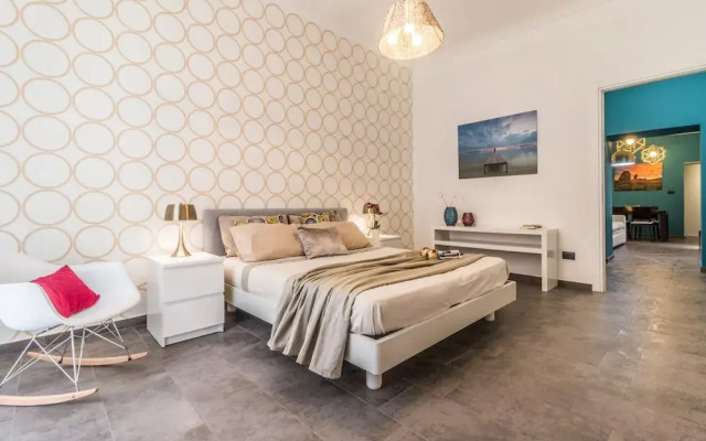 Baroque Apartments - Sirhouse