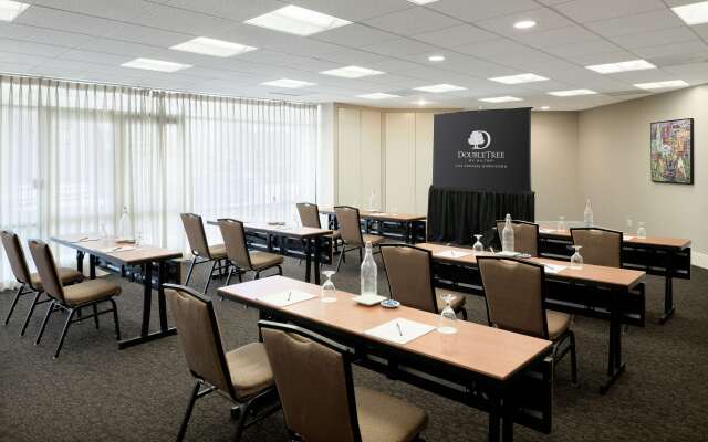 DoubleTree by Hilton Los Angeles Downtown